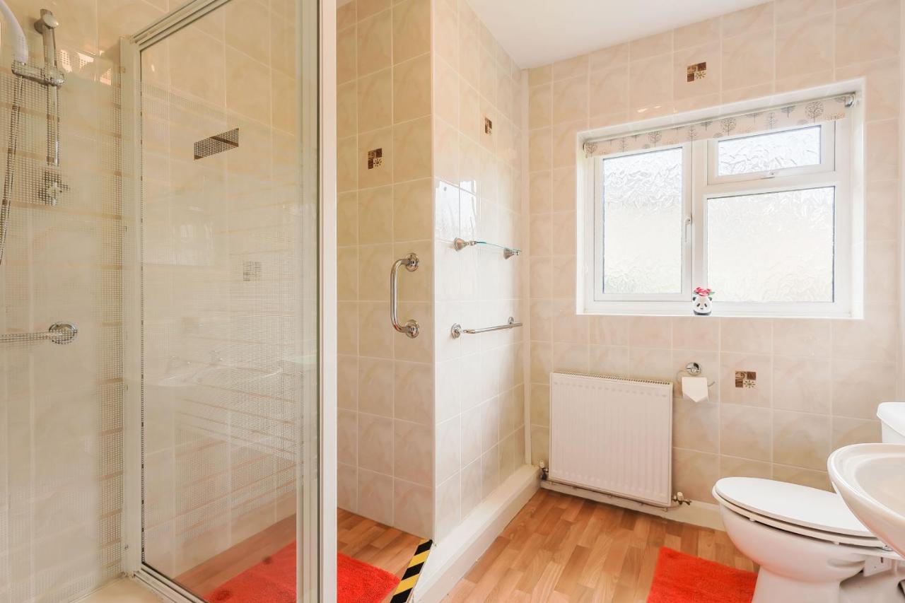 Villa Meadow Lea Leominster Exterior foto
